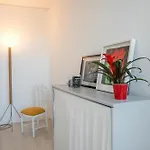 Beautiful 3 Bedroom In Lisbon South Bay * Almada