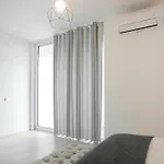 Beautiful 3 Bedroom In Lisbon South Bay בית נופש *