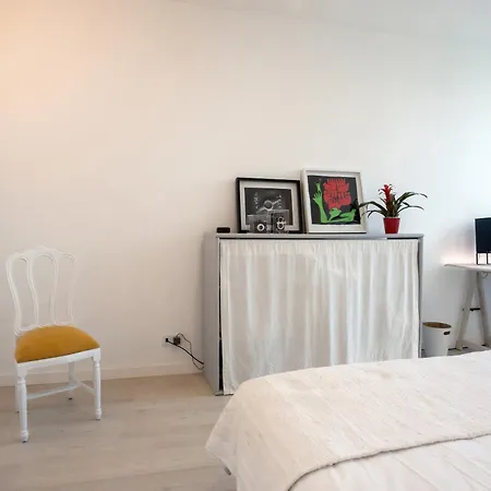 Beautiful 3 Bedroom In Lisbon South Bay * Almada