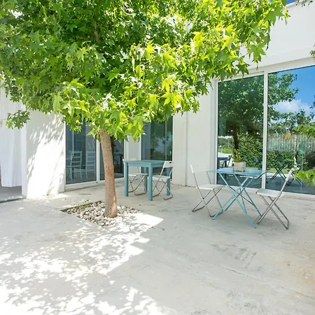 Сasa de vacaciones Beautiful 3 Bedroom In Lisbon South Bay Almada