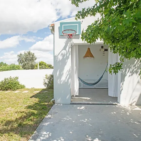 Beautiful 3 Bedroom In Lisbon South Bay