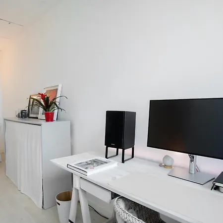 Beautiful 3 Bedroom In Lisbon South Bay Сasa de vacaciones *