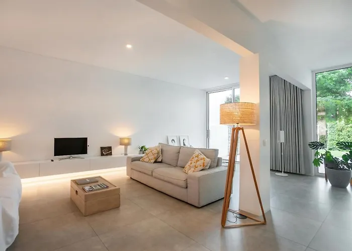 Prázdninový dům Beautiful 3 Bedroom In Lisbon South Bay Almada