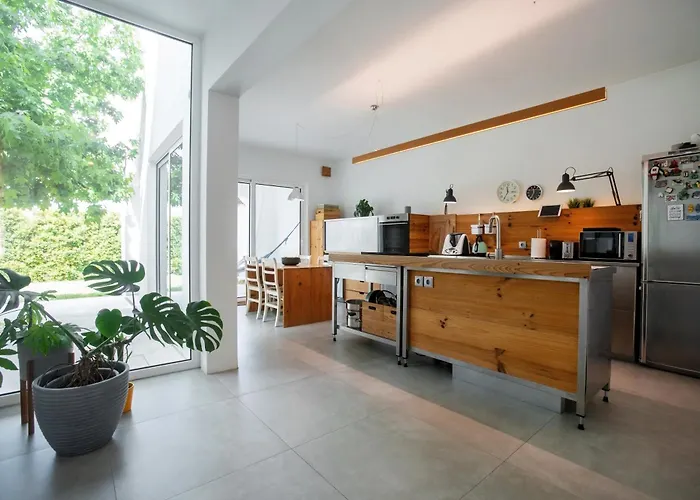 Beautiful 3 Bedroom In Lisbon South Bay