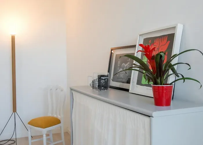 Beautiful 3 Bedroom In Lisbon South Bay * Almada