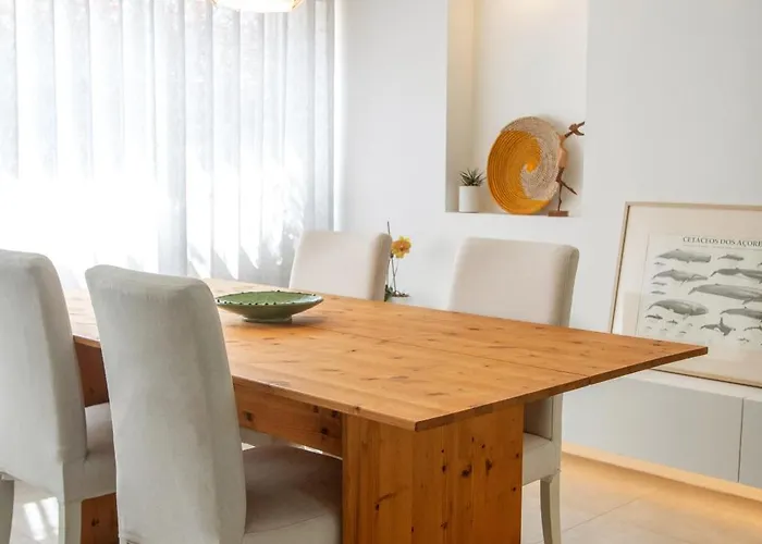 Beautiful 3 Bedroom In Lisbon South Bay